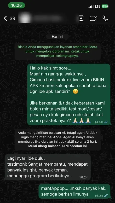 Chat WhatsApp peserta: sangat membantu, mendapat banyak insight dan teman, menunggu program berikutnya